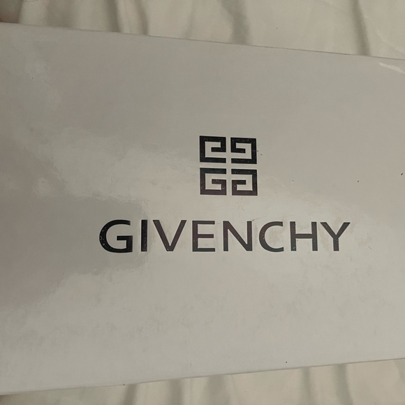 givenchy sneaker - Picture 4 of 4